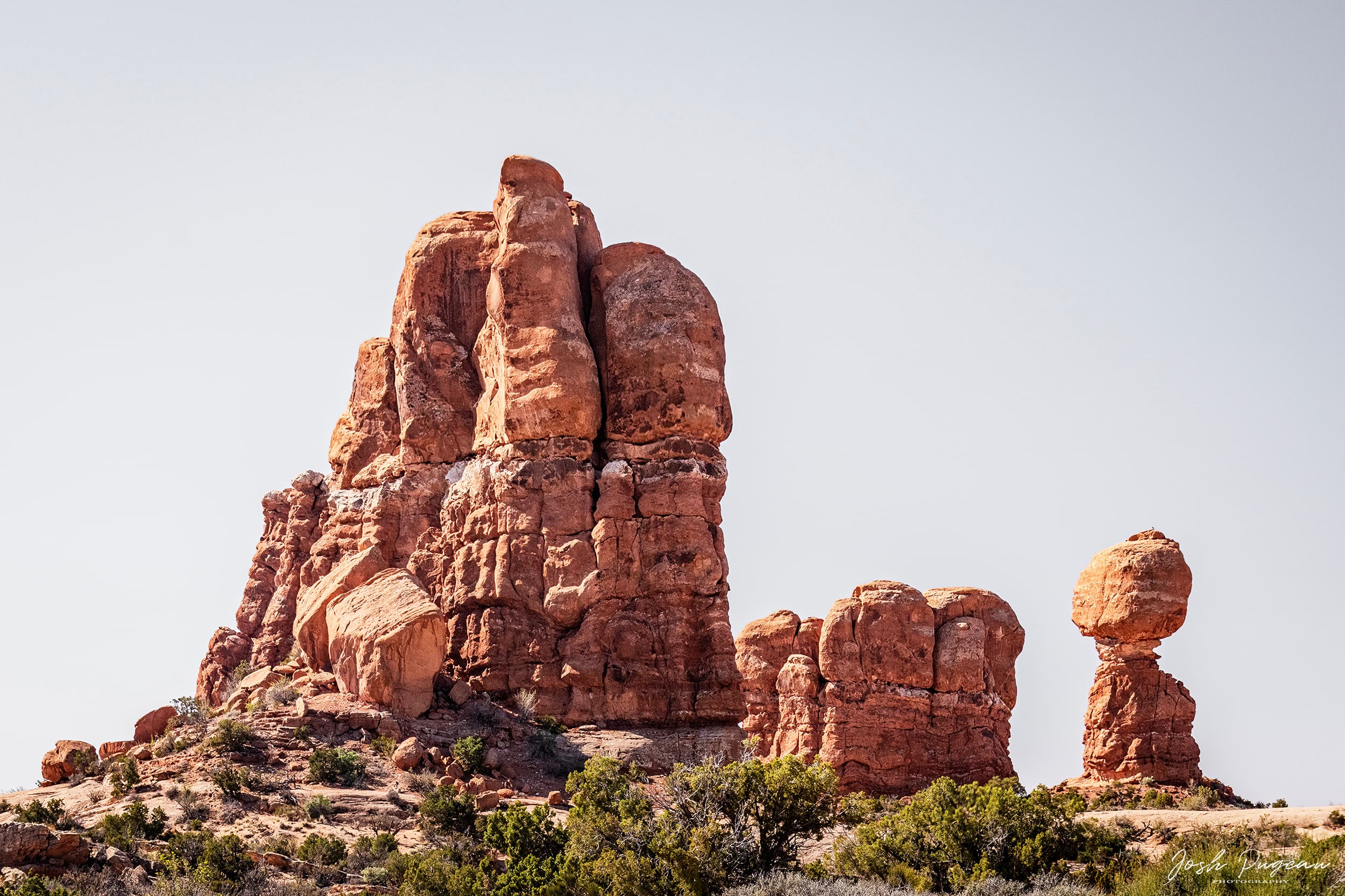 2024 Balancing Rock White Web 2500